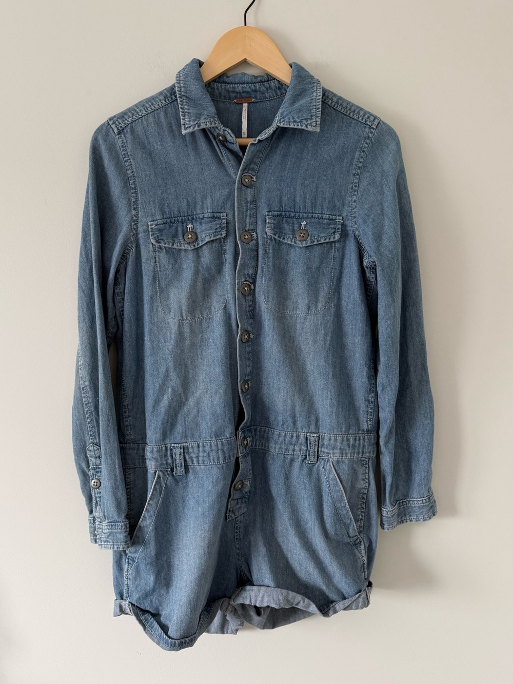 FREE PEOPLE | Long Sleeve Blue Denim Cotton Romper Chambray (size XS)